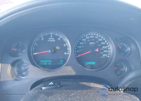 2013 Chevrolet Suburban 1500 Lt from USA, damaged, VIN 1GNSKJE71DR183514